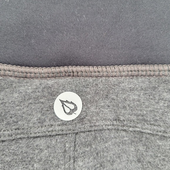 Baleaf shorts gray and black comfy soft size L - Picture 3 of 7